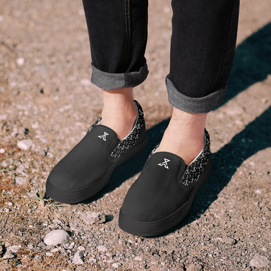 Echo Slip-On - IZZY & BEZZY