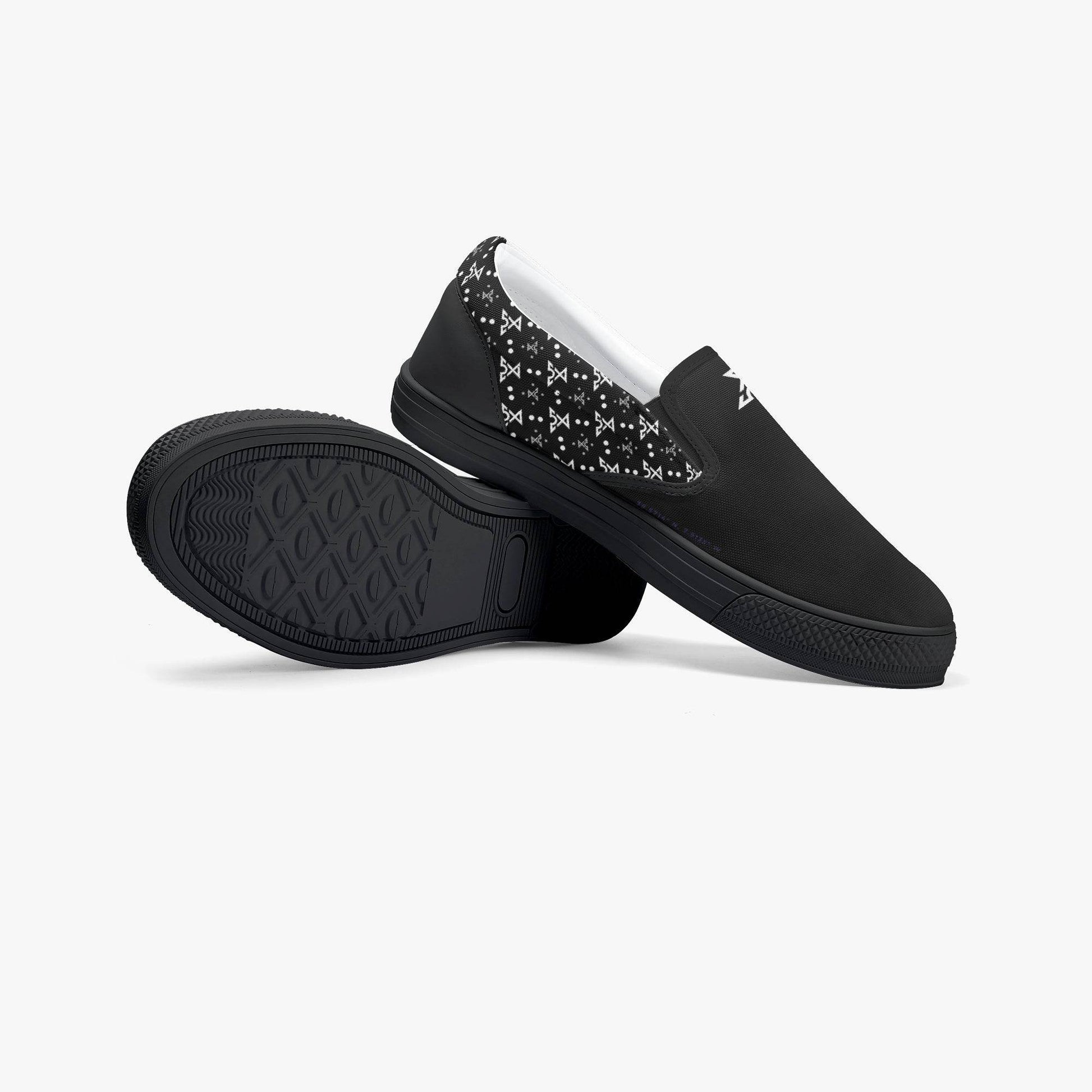 Echo Slip-On - IZZY & BEZZY