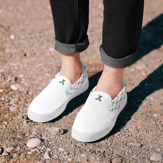 Echo Slip-On - IZZY & BEZZY