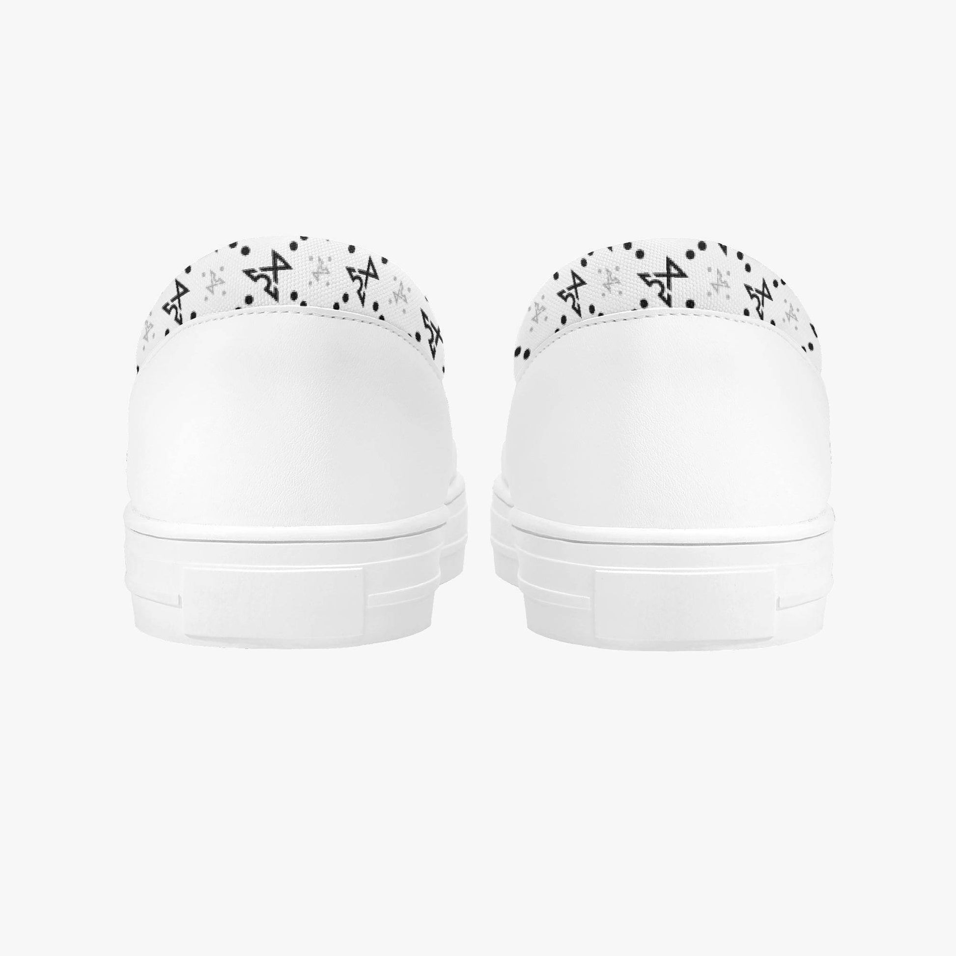 Echo Slip-On - IZZY & BEZZY