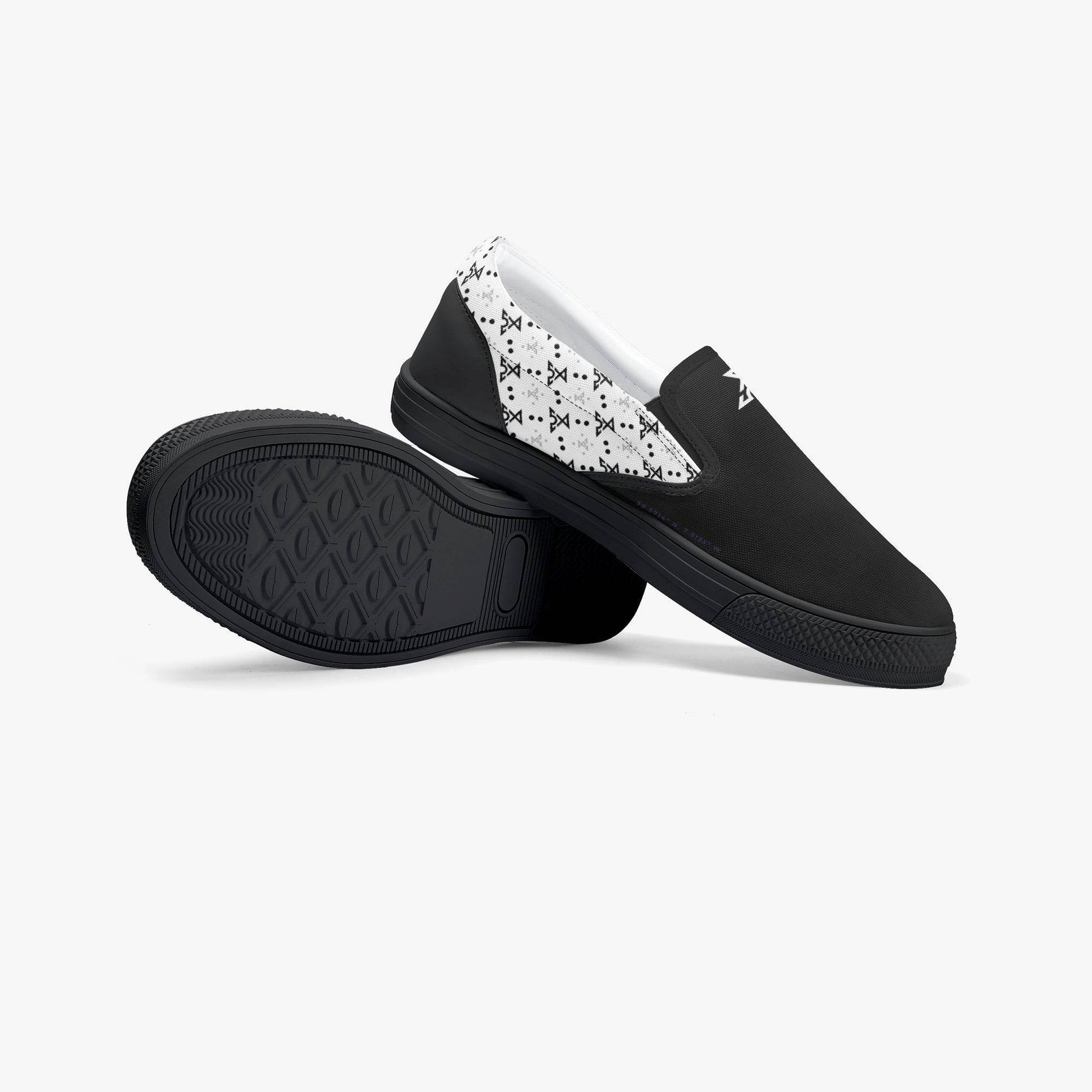 Echo Slip-On - IZZY & BEZZY