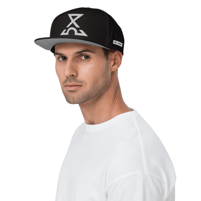 Fearless Snapback - IZZY & BEZZY