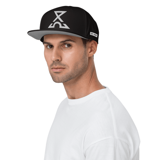 Fearless Snapback - IZZY & BEZZY