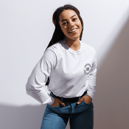 Prologue Long-sleeve Tee - IZZY & BEZZY