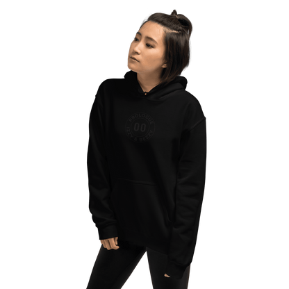 Prologue Silent Hoodie - IZZY & BEZZY