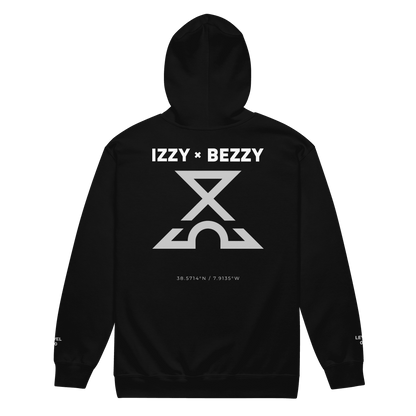 Flow State Zip Hoodie - IZZY & BEZZY