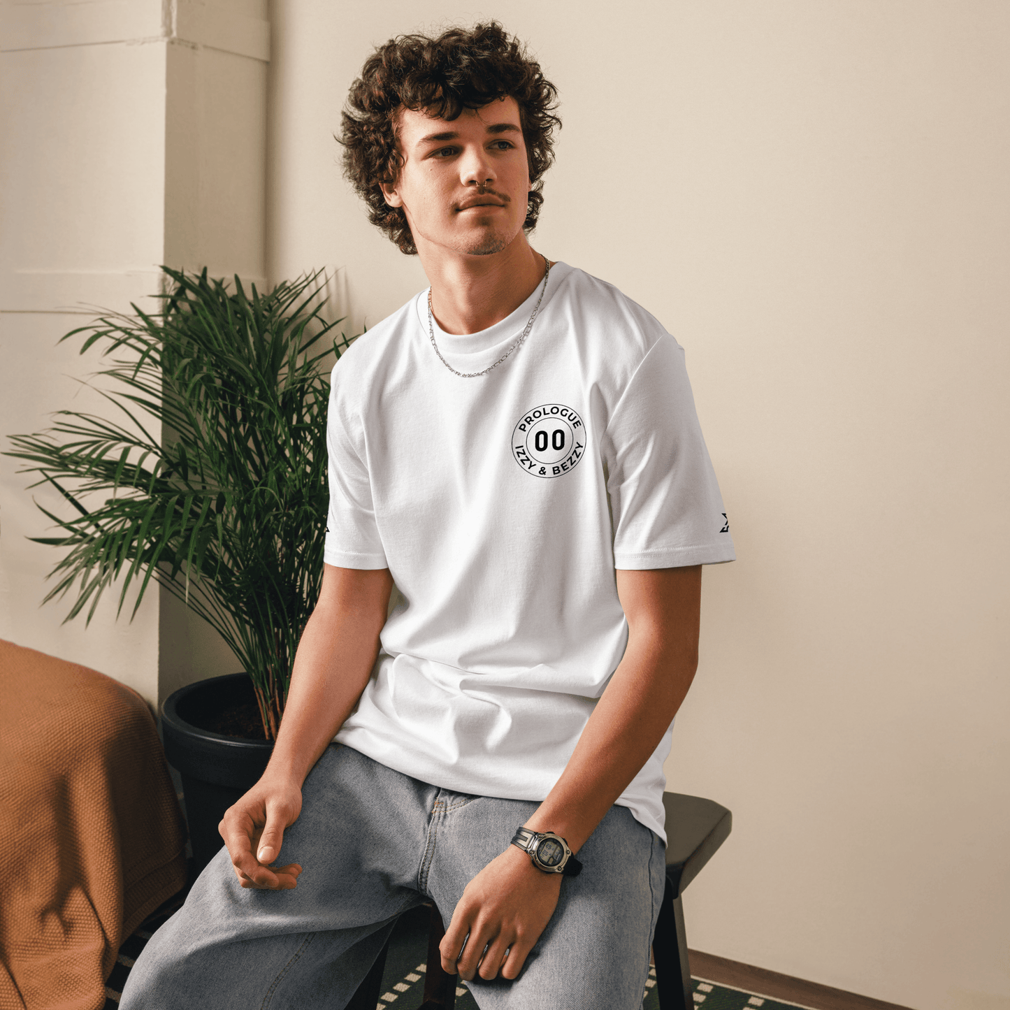 Prologue Tee - IZZY & BEZZY