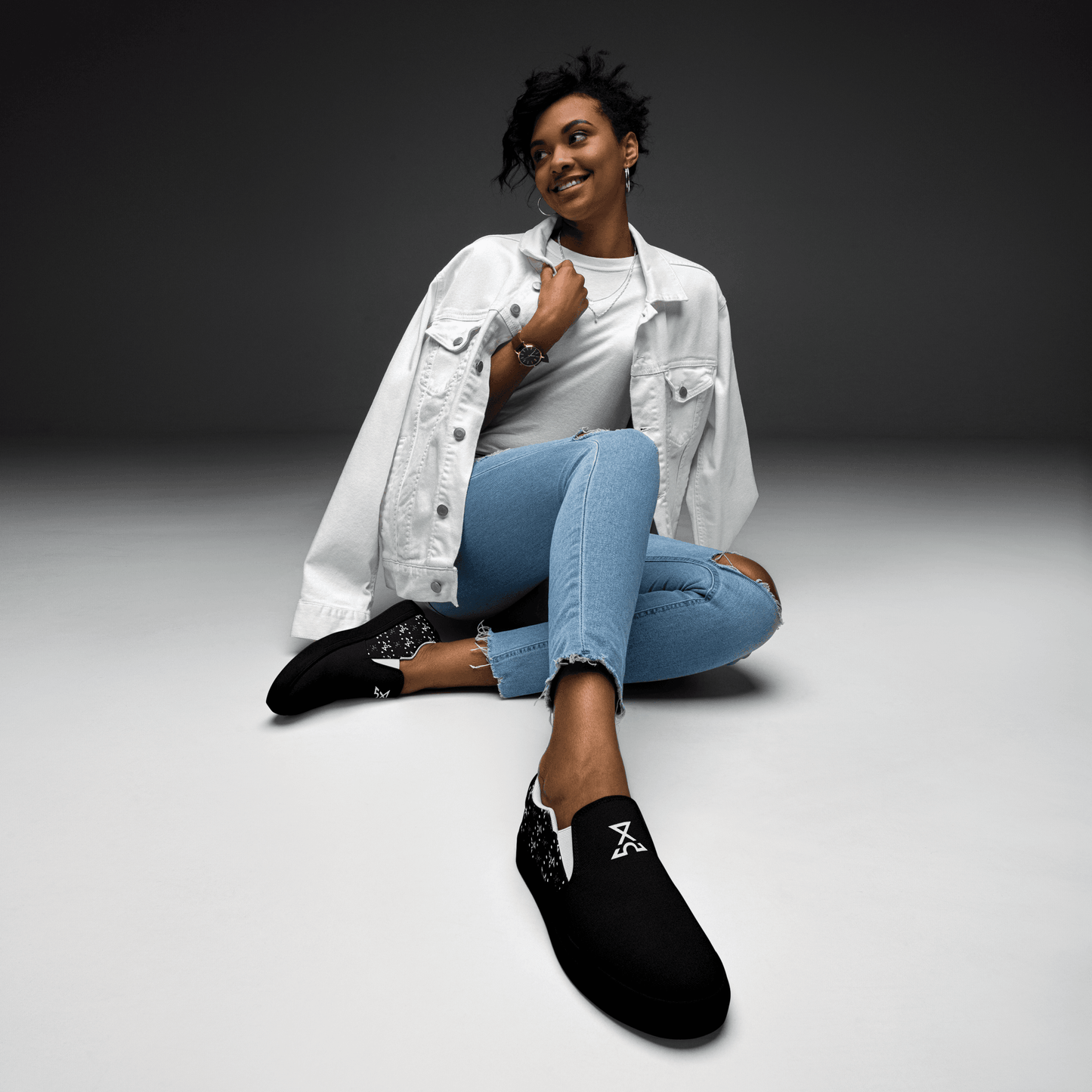 [WOMAN] Flow Slip-On - IZZY & BEZZY