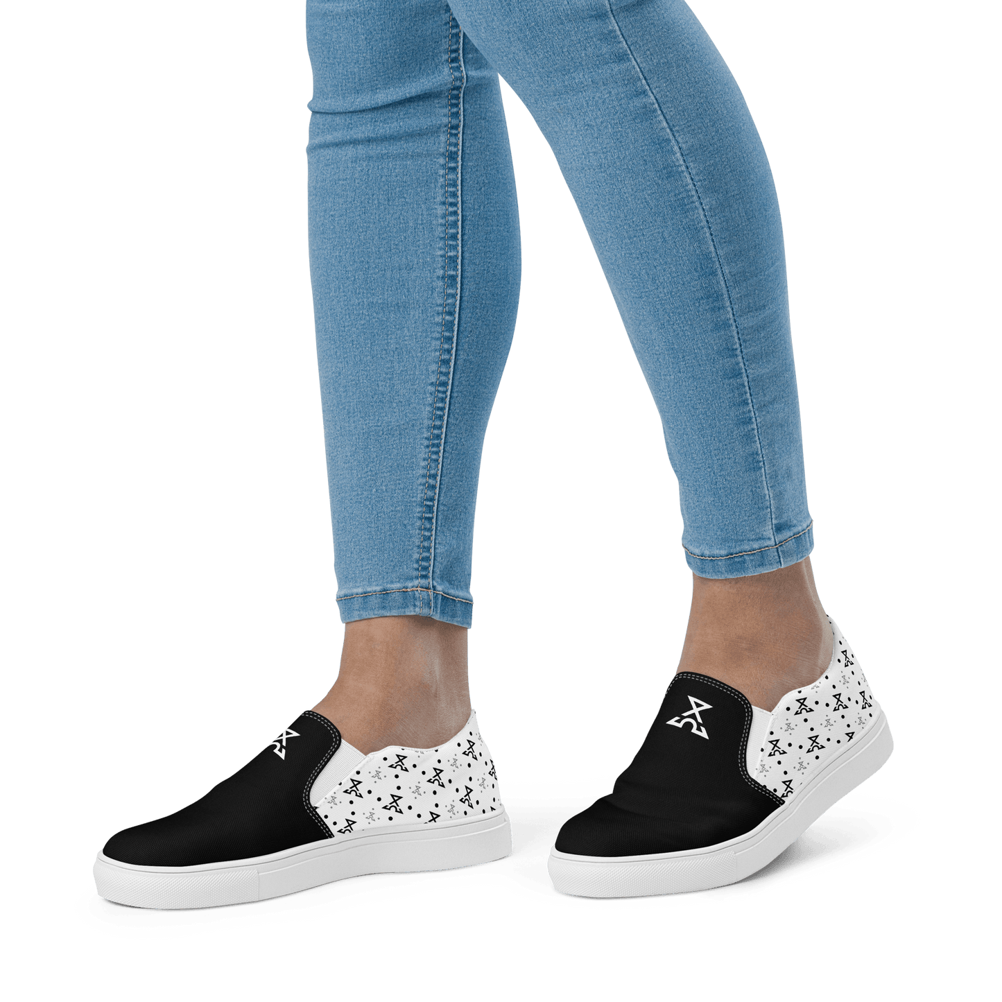 [WOMAN] Flow Slip-On - IZZY & BEZZY