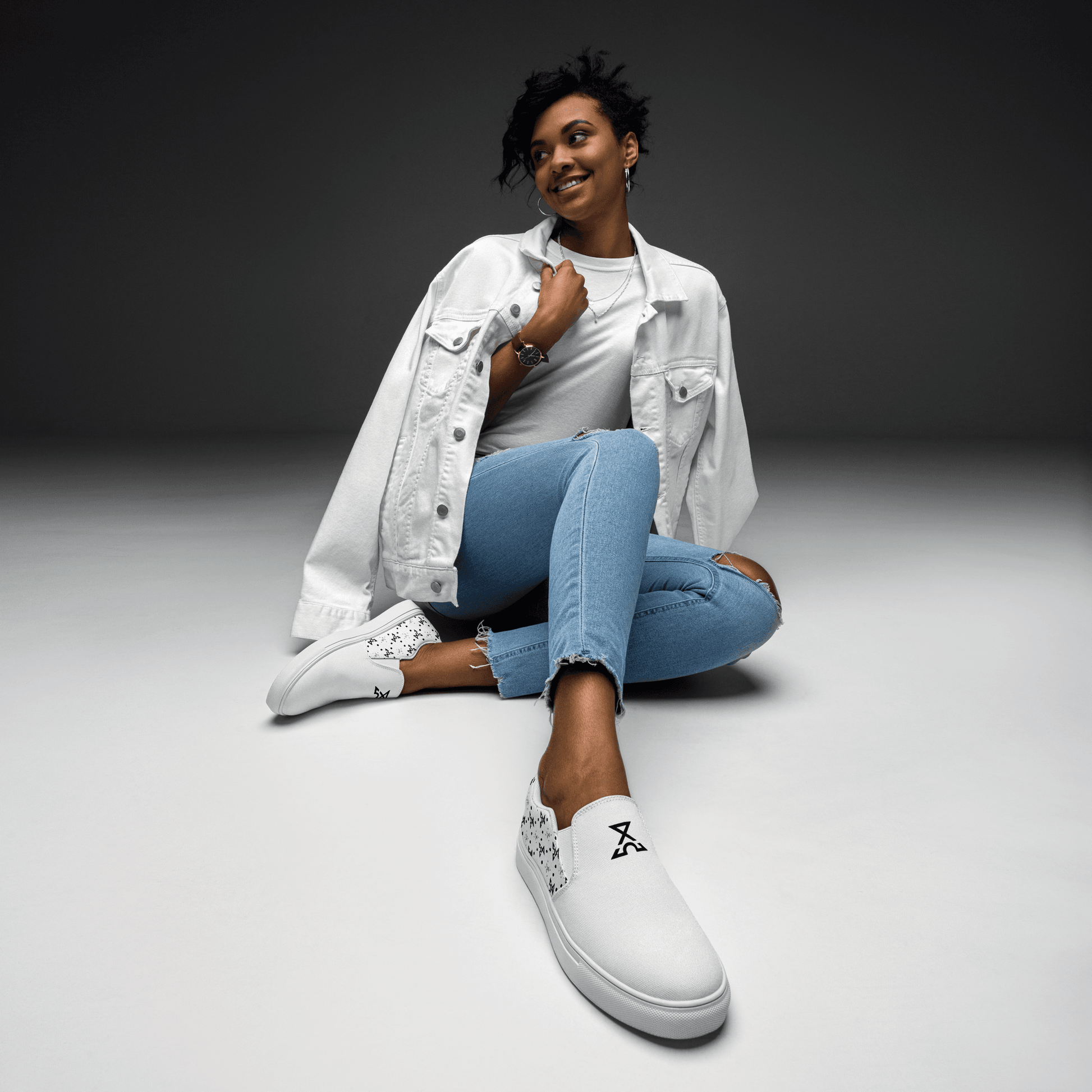 [WOMAN] Flow Slip-on - IZZY & BEZZY